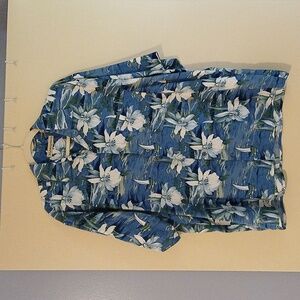 Tommy Bahama Blue Floral Men's Casual Button Down Shirt
